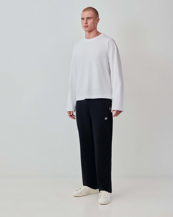 LN ESSENTIALS JOGGER - BLACK