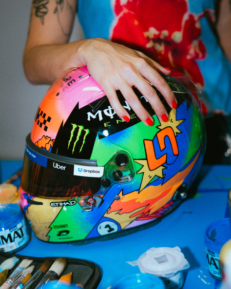 1:2 SCALE 2026 MADRID ’26 HELMET