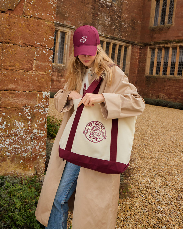 THE WEEKEND TOTE