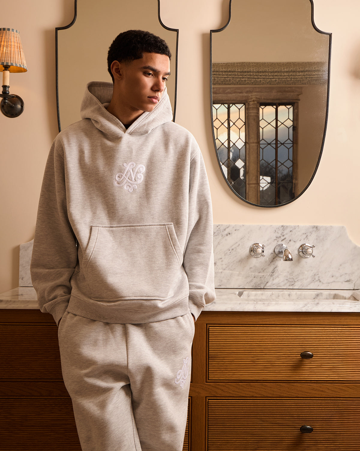 THE SUITE HOODIE & JOGGER – LN Store