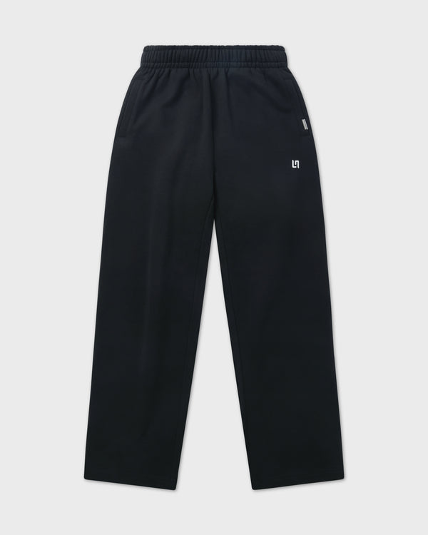 LN ESSENTIALS JOGGER - BLACK
