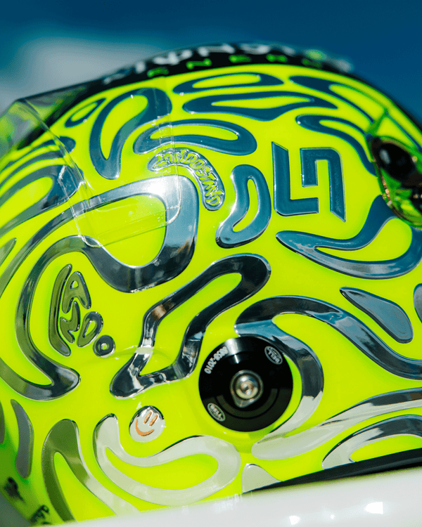 1:5 SCALE 2026 SILVERSTONE MINI HELMET
